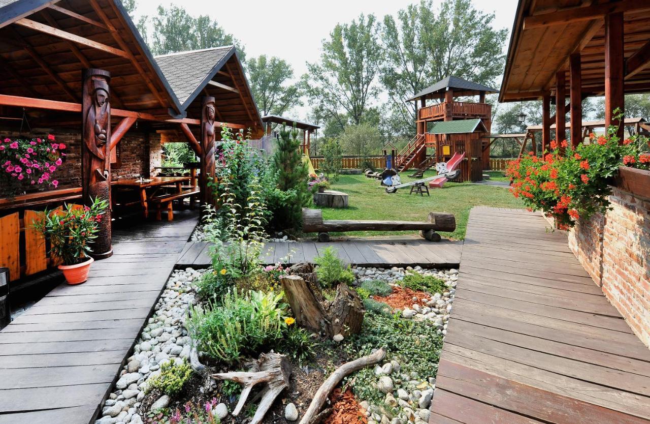 Aplend Chatky Tatry Holiday Velky Slavkov Exterior photo
